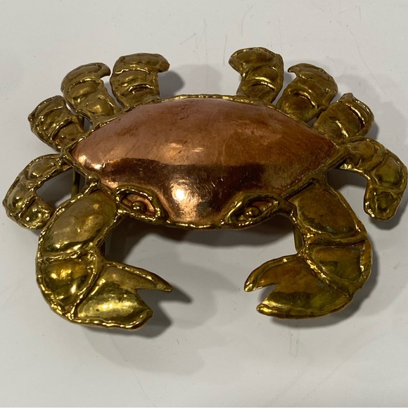 Mixed metals crab belt buckle - Picture 3 of 6